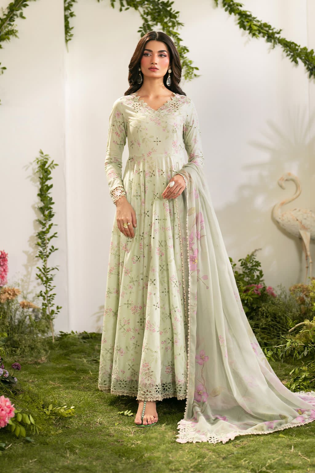 IZNIK Unstitched 3Pcs Lawn Suit