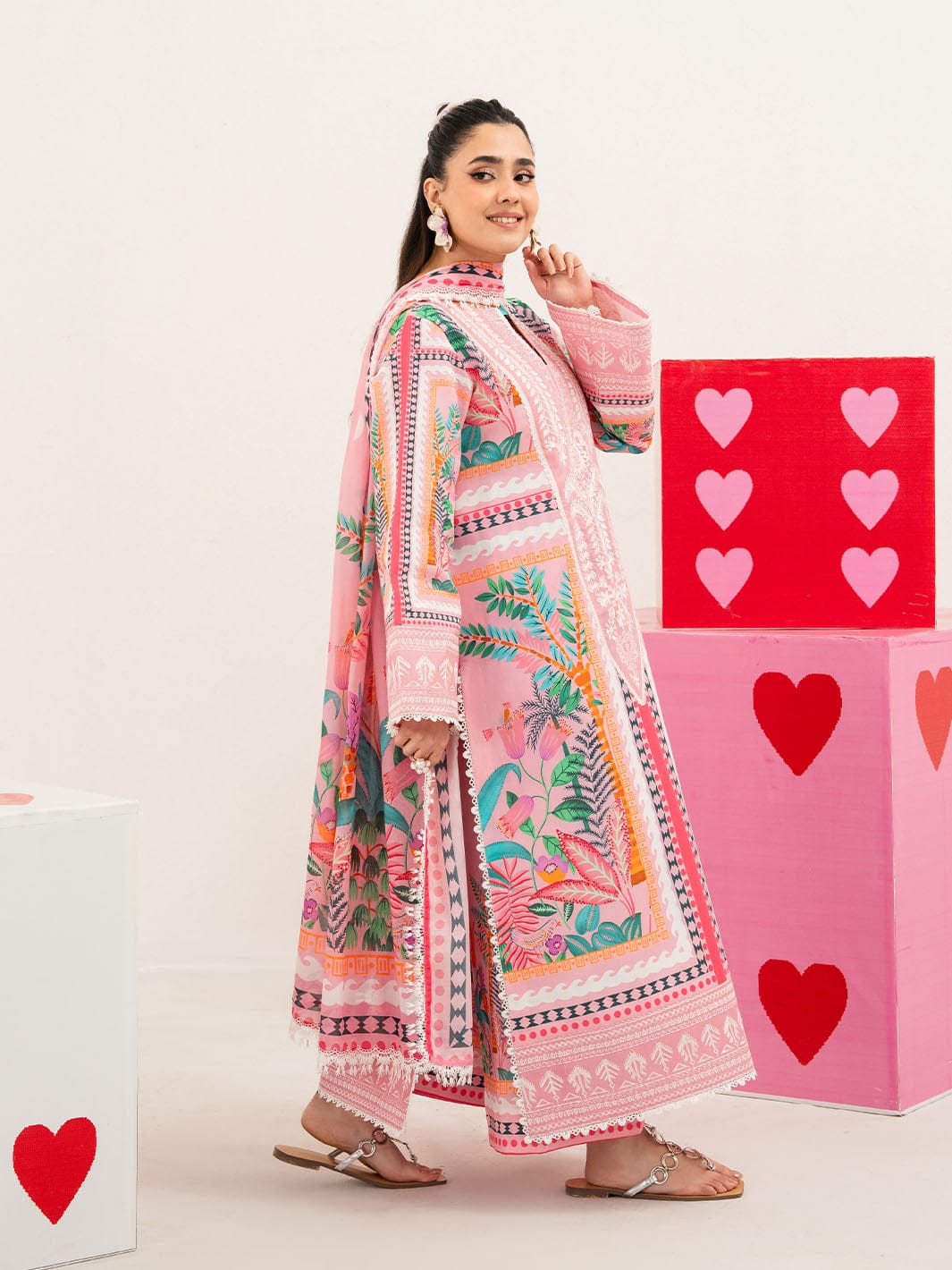 ANA-008 | 3PC Lawn Unstitched